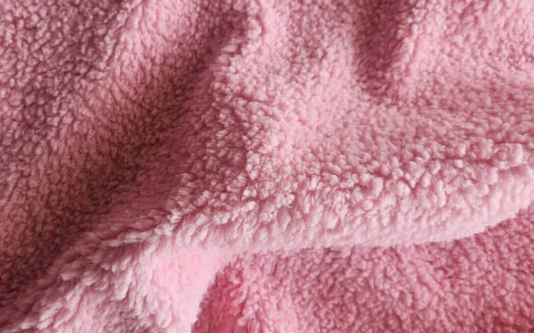 Carapinha: o tecido versátil e confortável que ganhou o mercado