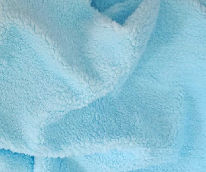 Tecido carapinha: descubra por que ele é o queridinho do inverno