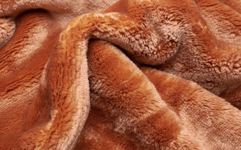 Domycryl: o seu fornecedor de tecidos de pelúcia